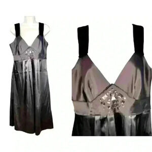 SIMPLY VERA Woman's GUNSMOKE GREY Fitted Side Zip Shimmery STRETCH size 10